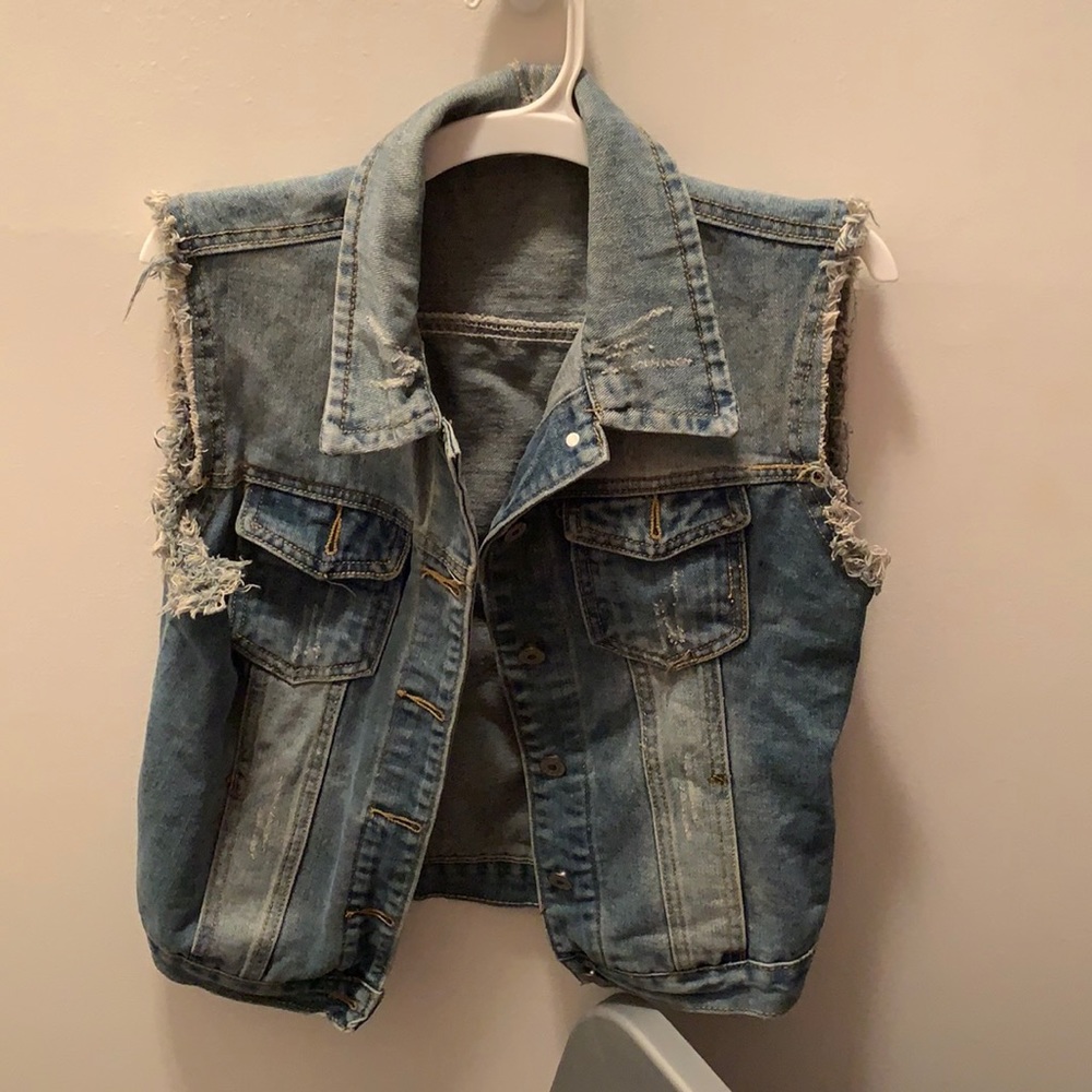 Jean jacket in great condition! Size L